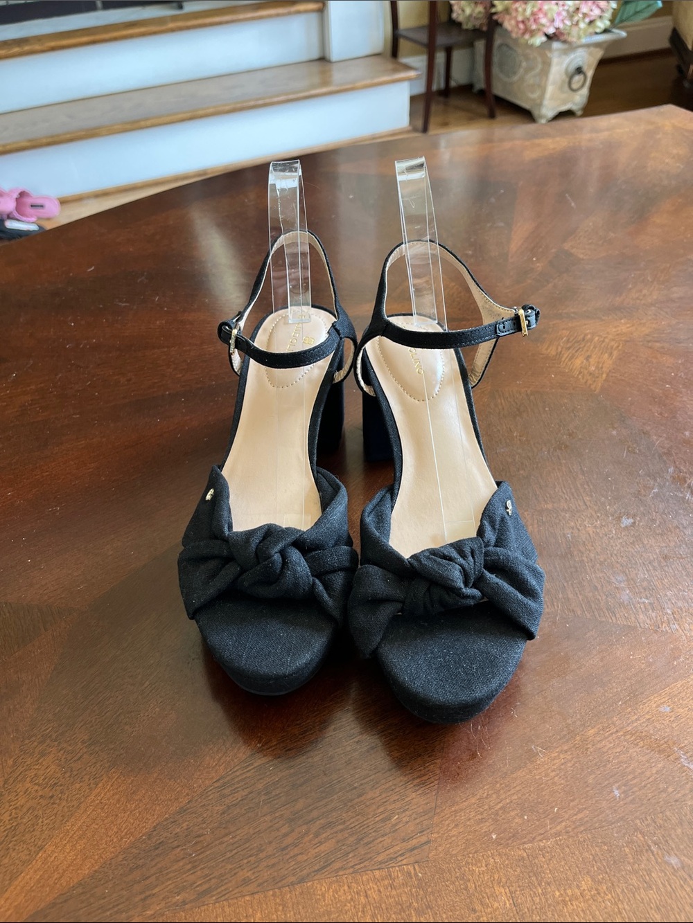 Bandolino Black Knotted Front Block Heels